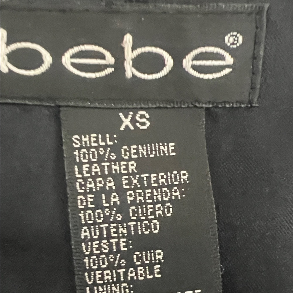 Vintage Bebe genuine leather Sleek Black Trench Coat tailored fit with 3 buttons - Picture 3 of 12